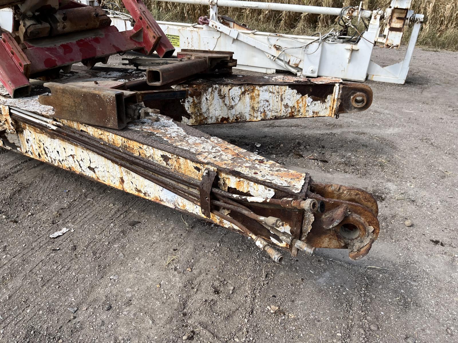 ./imagenes/INVOICE/2019/17897/BRAZO PARA MONTAR TUBERIA IRON ROUGHNECK HT-75 (8).JPG